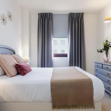 Magno Santa Justa Apartment Seville