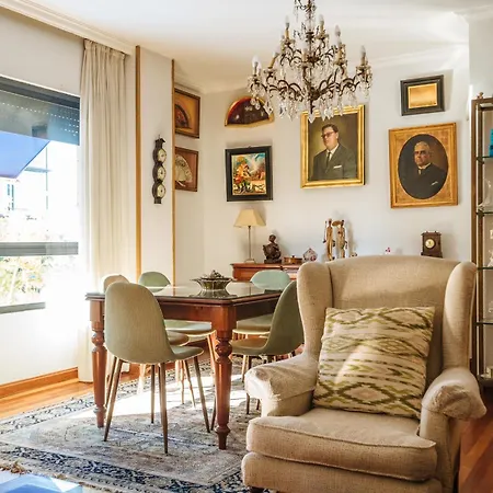 Acogedor Piso Con Parking Santa Justa *
