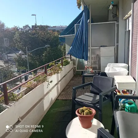 Homestay En Piso Acogedor Y Muy Bien Ubicado Seville