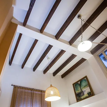 Apartment Wish Calatrava De *