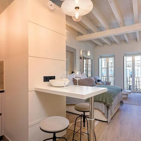 Genteel San Francisco Apartment *