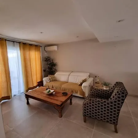 Casa Familiar En Apartment Seville