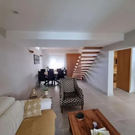 Apartment Casa Familiar En Seville