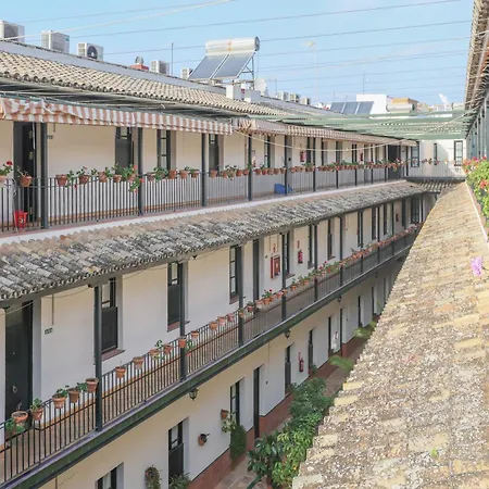 Apartment Patio De La Cartuja - 4 Pax *