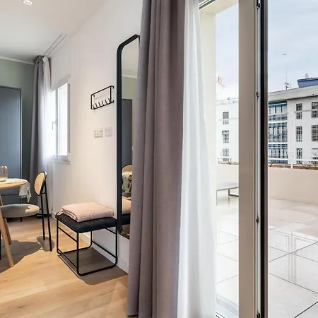 Limehome Ronda De Capuchinos Seville