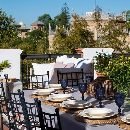 Alfonso, Restored Palace House With Gardens And Monuments Views Villa *