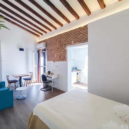 Estudiovintage. Heliopolis Apartment Seville