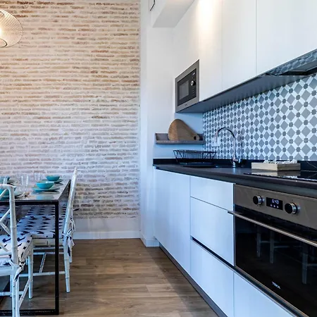 Sepulveda, Moderno Apartamento By Outin * Seville