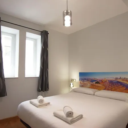 Rentalsevilla En La Plaza De La Encarnacion Apartment