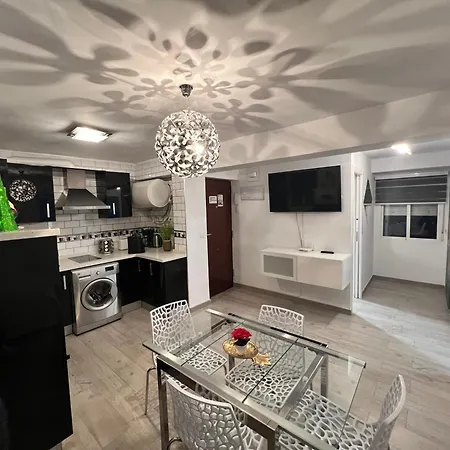 Enzo Apartment *