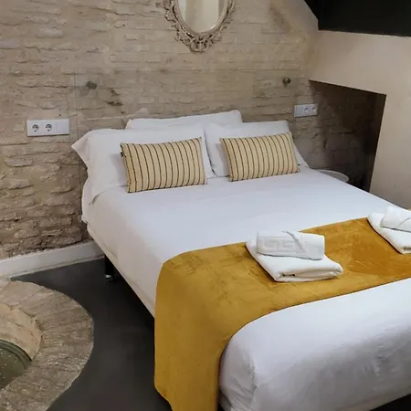 Rentalsevilla Cardenal Cervantes Apartment *