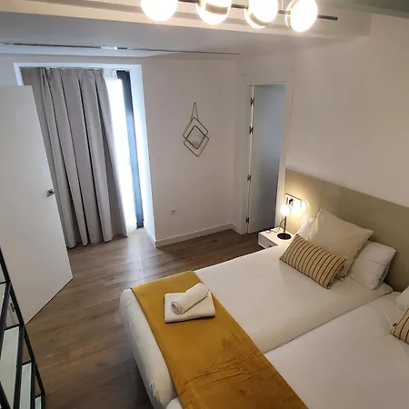 Rentalsevilla Cardenal Cervantes Apartment *
