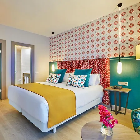 Hotel Hesperia 4*