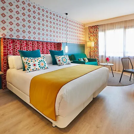 Hesperia Hotel 4*