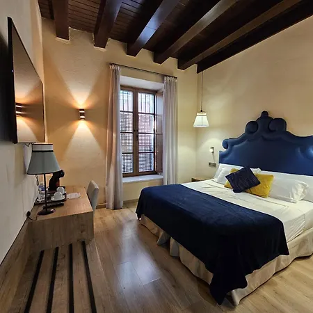 Pensionat Hemd Puerta Real Boutique Sevilla