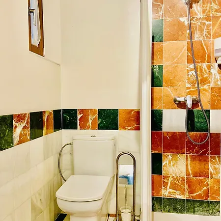 Entrecatedrales Apartment *