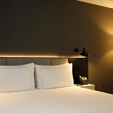 Mercer Plaza Sevilla 5 Gl Sevilla