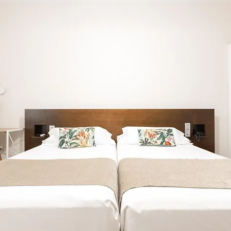 Hotel Aacr Monteolivos