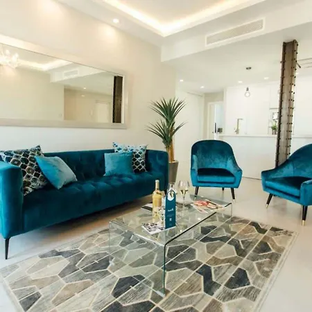 Apartment Modern And Luxurious -3 Bdr 2bth- Pastor Y Landero *