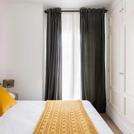 Apartment Misterhost Santiago Centrico Y Acogedor Con Piscina - Casco Historico