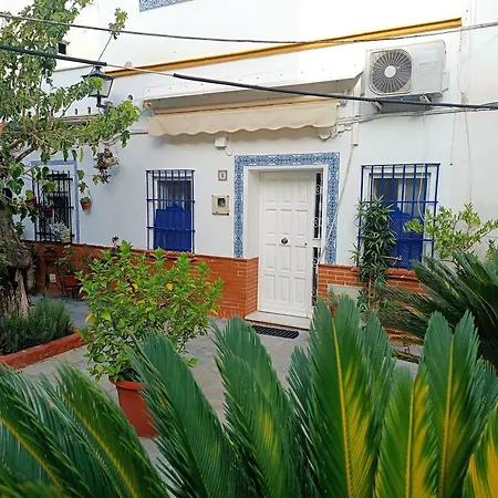 Tipico Y Pintoresco Patio De Vecinos, Con Encanto Apartment *