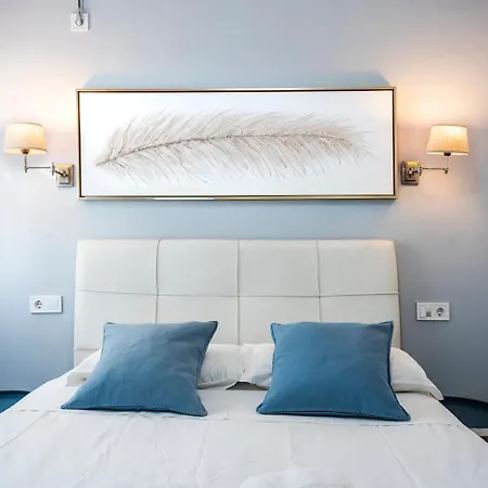 Trendy Penthouse By The Bullring Apartment