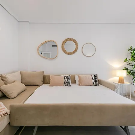 Apartment Isg Becquer Free Parking Inside The Building *