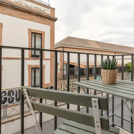 Apartment Isg Becquer Free Parking Inside The Building