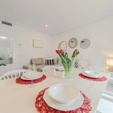 Isg Becquer Free Parking Inside The Building Apartment Seville