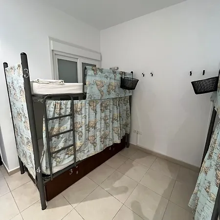 Auberge de jeunesse A2c (adults Only)