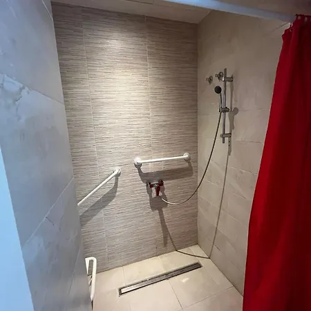 A2c (adults Only) Auberge de jeunesse *