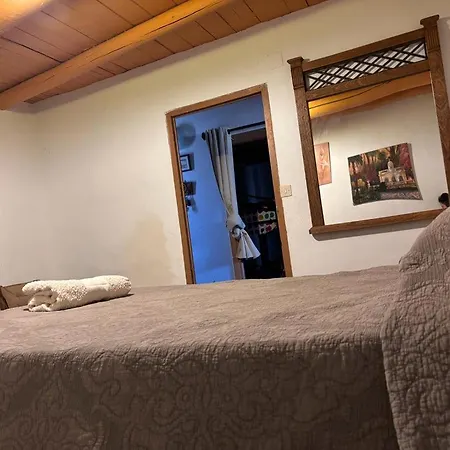 La Casita En La Alcornocosa -sevilla Holiday home *