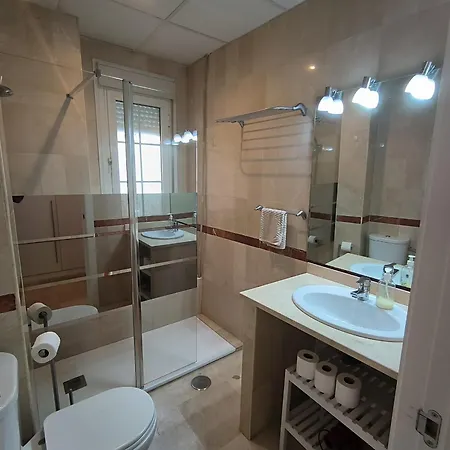 Apartment Triana 2 *