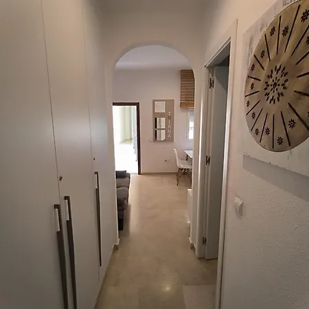 Triana 2 Apartment *
