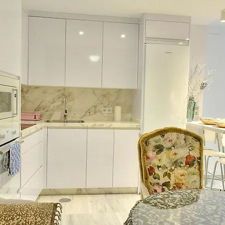 Calle Betis Apartamento *