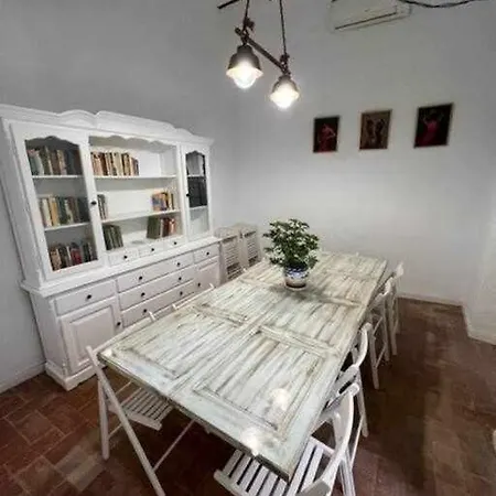 Holiday home Casa Palacio Del Siglo Xviii En Centro *