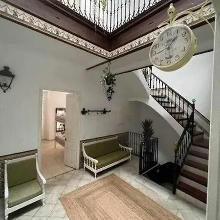 Casa Palacio Del Siglo Xviii En Centro *