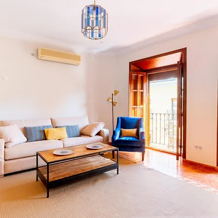 Aoa Gardens Family House Seville