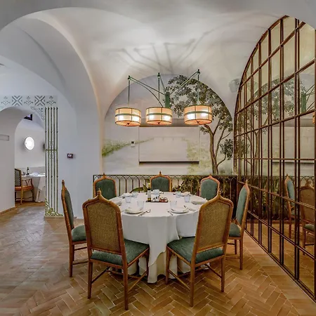 Coolrooms Palacio Villapanes 5 Gl 5* Seville