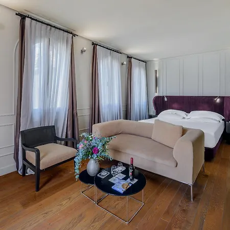 Coolrooms Palacio Villapanes 5 Gl 5*