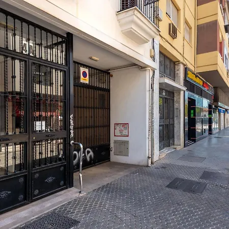 Modern Atico, Close Macarena/sevilla Center Seville