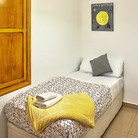Apartment Muralla Seville