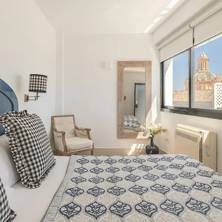 Cicerone De Sevilla Affittacamere 2*