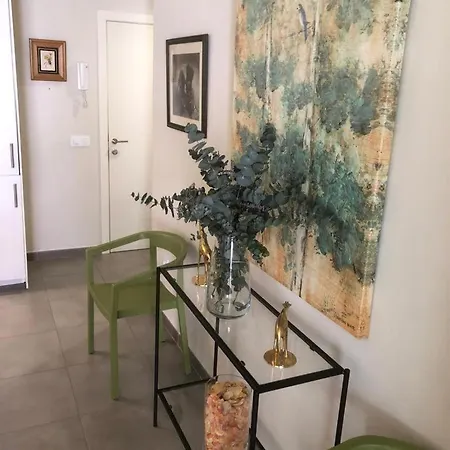 Centro Guadalquivir Apartamento *