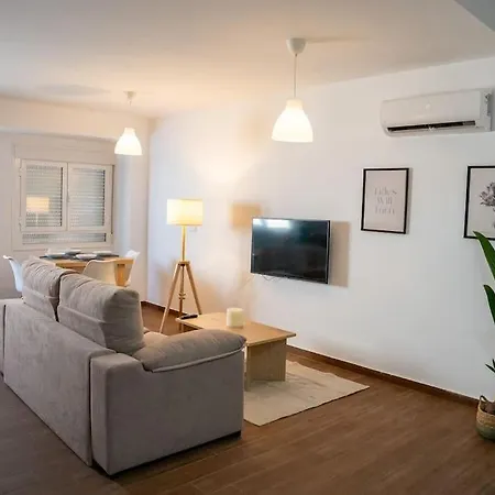 California Duenas Apartment Seville