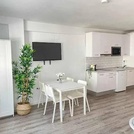 Acogedor Y Agradable Estudio Muy Centrico - Arenal Apartment *