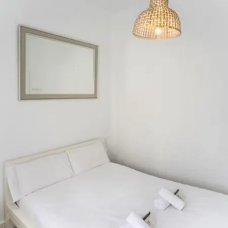 Atico Ispal Con Terraza En Centro Apartment
