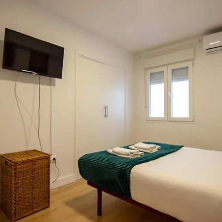 Rentalsevilla Teodosius Grand Apartment