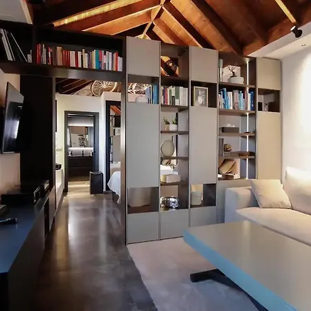 Komodo Gran Poder - Penthouse With Private Pool And Cozy Twin Bedroom Apartment *
