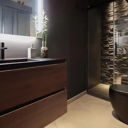 Komodo Gran Poder - Penthouse With Private Pool And Cozy Twin Bedroom Seville